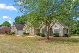 8475 Hunting Court, Stokesdale, NC 27357