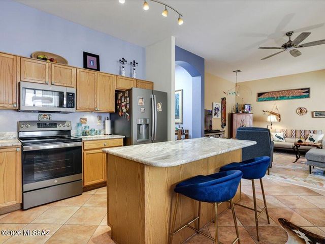 10451 E Sixto Molina Lane, Tucson, AZ 85747
