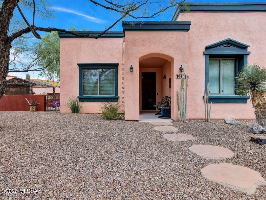 10451 E Sixto Molina Lane, Tucson, AZ 85747