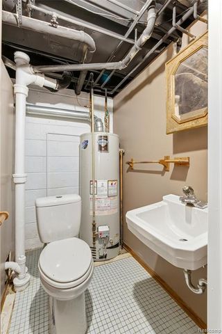 25640 W Hills Drive, Dearborn Heights, MI 48125