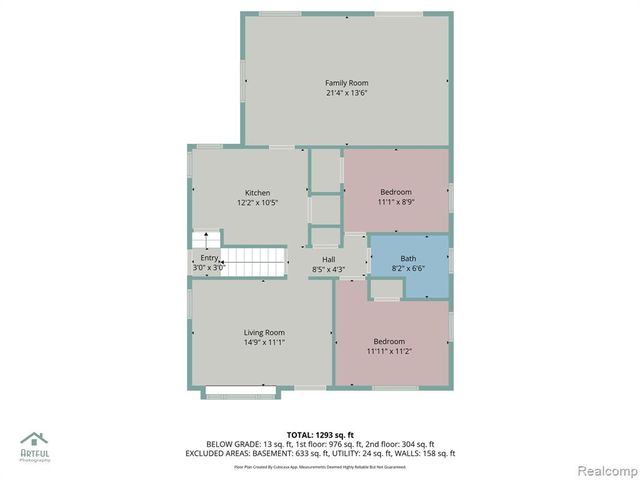 25640 W Hills Drive, Dearborn Heights, MI 48125