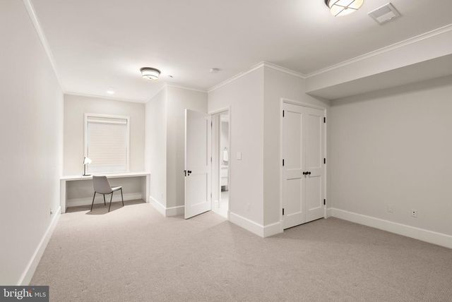 2101 FOXHALL ROAD, Washington, DC 20007