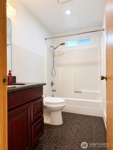 3110 Chelsea Ct NW, Olympia, WA 98502