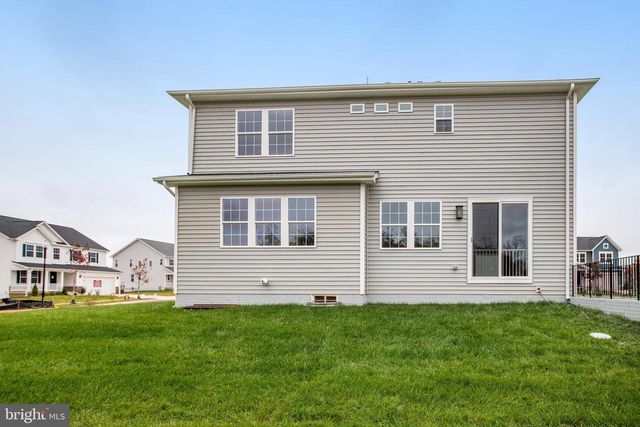 2000 DIVOT DR, Culpeper, VA 22701