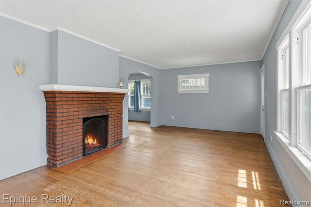 1325 Oak Street, Port Huron, MI 48060
