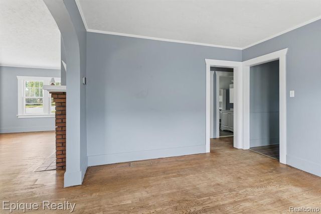 1325 Oak Street, Port Huron, MI 48060