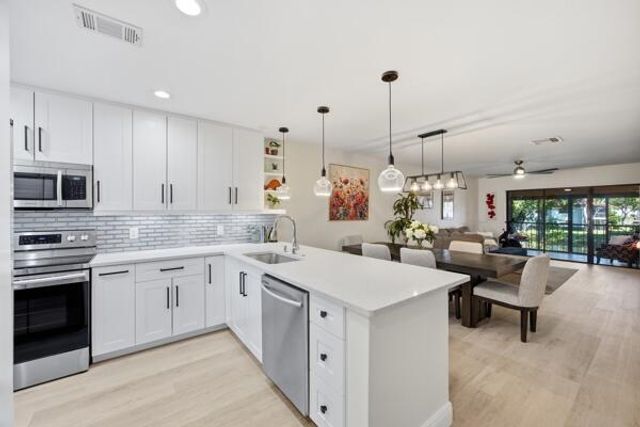 21364 Cypress Hammock Drive 1j, Boca Raton, FL 33428