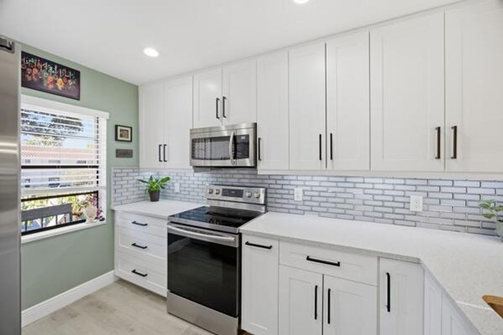 21364 Cypress Hammock Drive 1j, Boca Raton, FL 33428