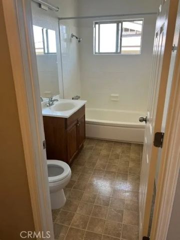 1060 E Foothill Boulevard, Glendora, CA 91741