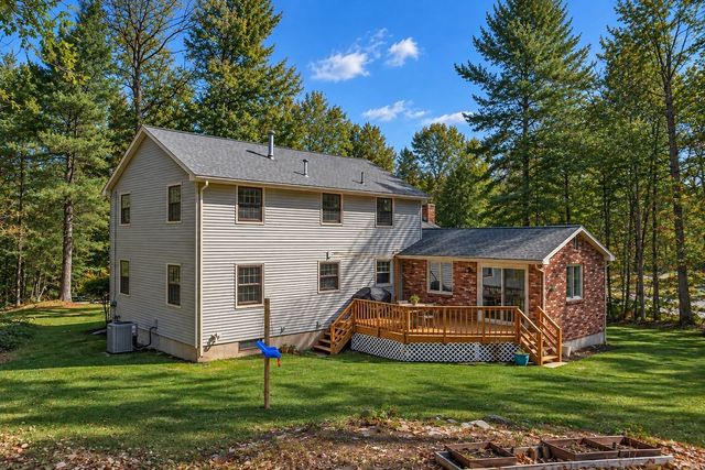 108 Kristin Dr Ext, Chelmsford, MA 01824