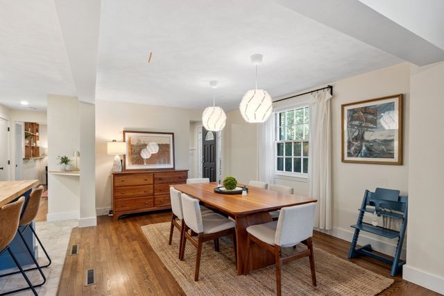 108 Kristin Dr Ext, Chelmsford, MA 01824