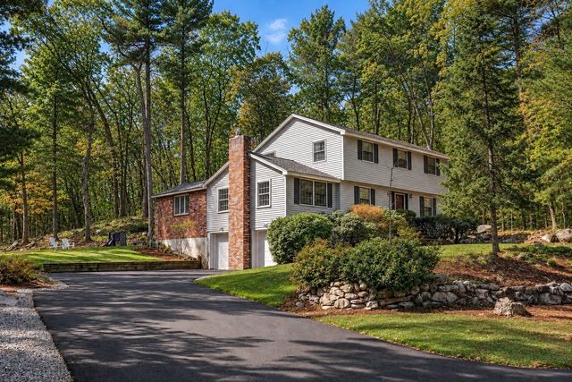 108 Kristin Dr Ext, Chelmsford, MA 01824
