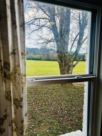 261 Arrowhead Lane SE, Cleveland, TN 37311