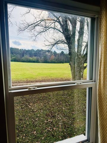 261 Arrowhead Lane SE, Cleveland, TN 37311