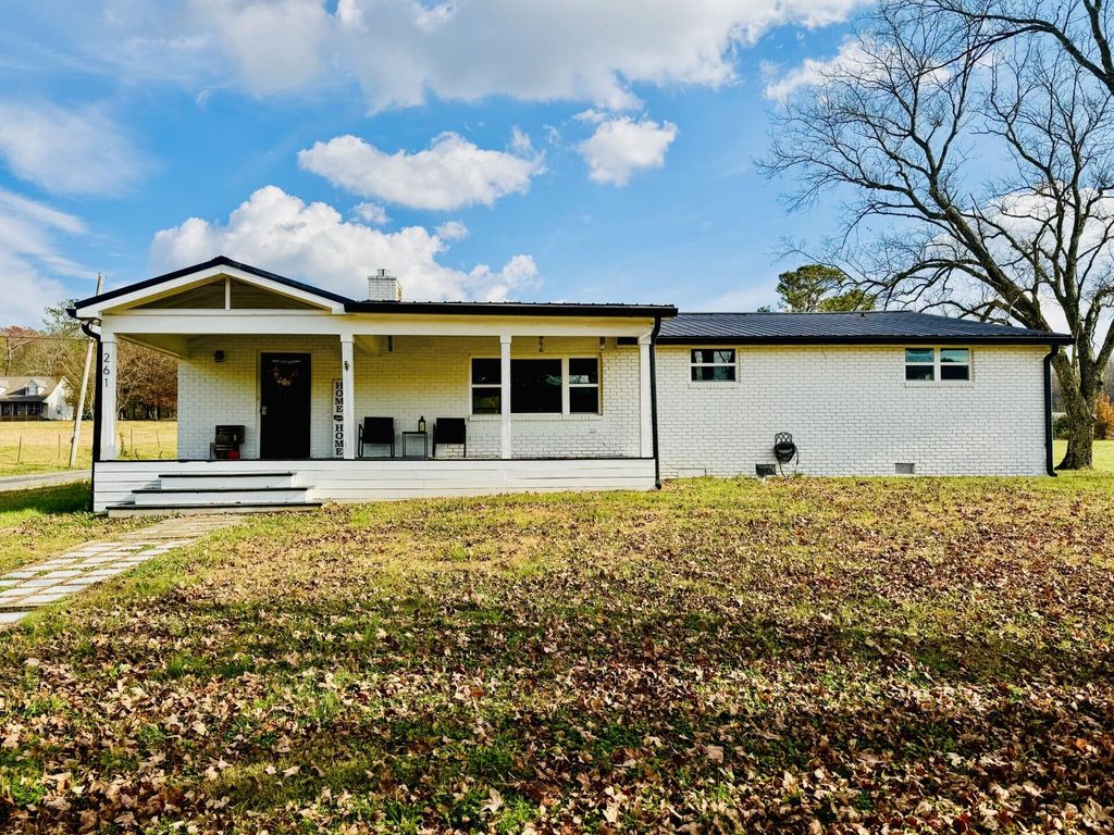 261 Arrowhead Lane SE, Cleveland, TN 37311