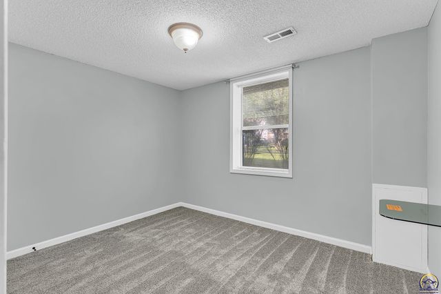 540 N Milton ST, Auburn, KS 66402