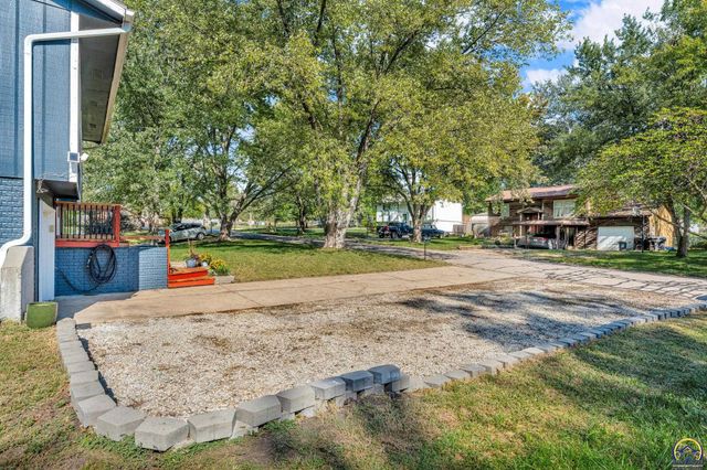 540 N Milton ST, Auburn, KS 66402