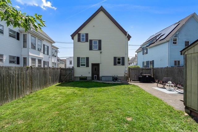 129 Maple Street, Lynn, MA 01904