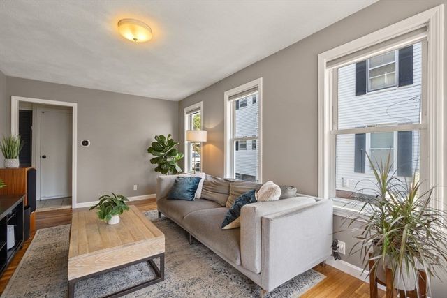 129 Maple Street, Lynn, MA 01904