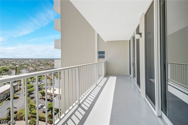 140 Seaview CT 1504S, Marco Island, FL 34145