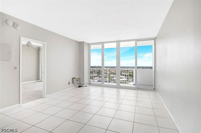 140 Seaview CT 1504S, Marco Island, FL 34145
