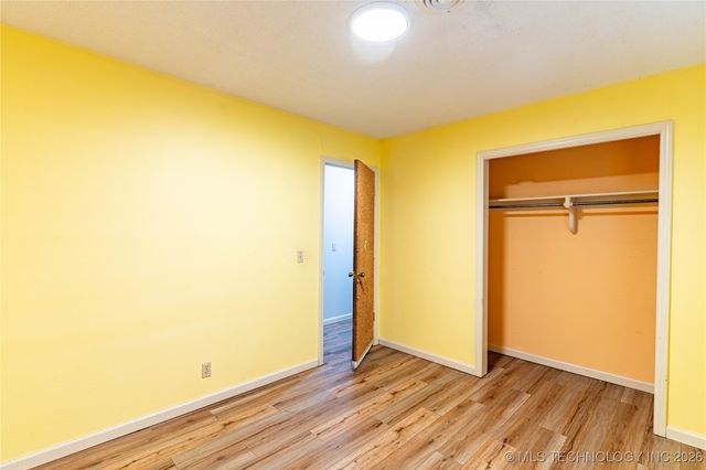 2422 S Independence Street, Sapulpa, OK 74066