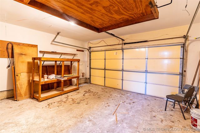 2422 S Independence Street, Sapulpa, OK 74066