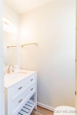 2422 S Independence Street, Sapulpa, OK 74066