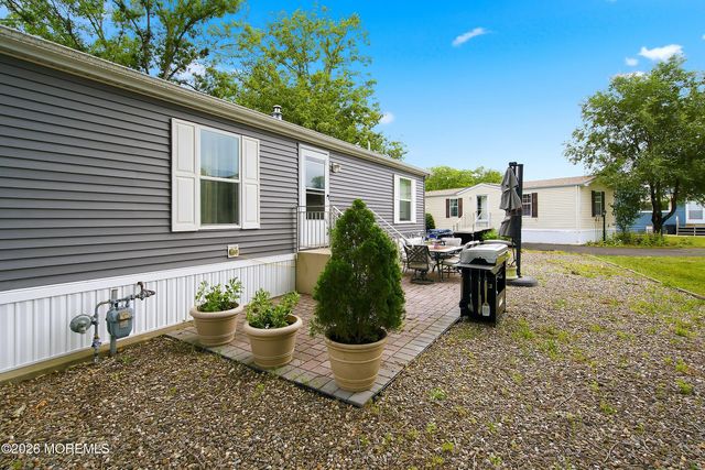 110 Fireside Boulevard 110, Toms River, NJ 08755