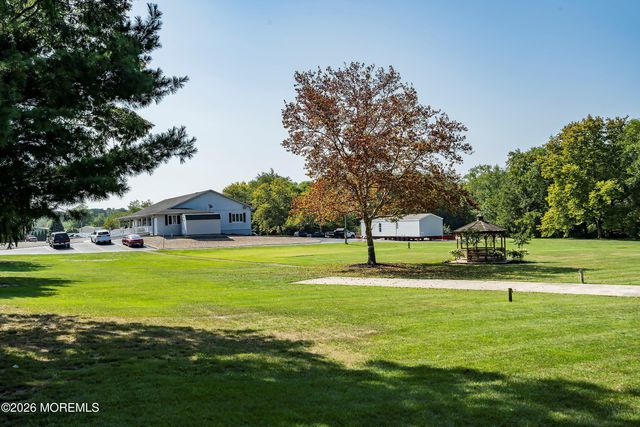 110 Fireside Boulevard 110, Toms River, NJ 08755