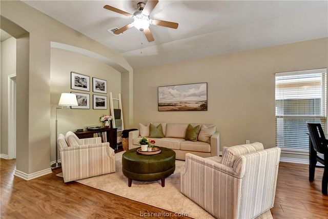 259 Fieldstone Place, College Station, TX 77845