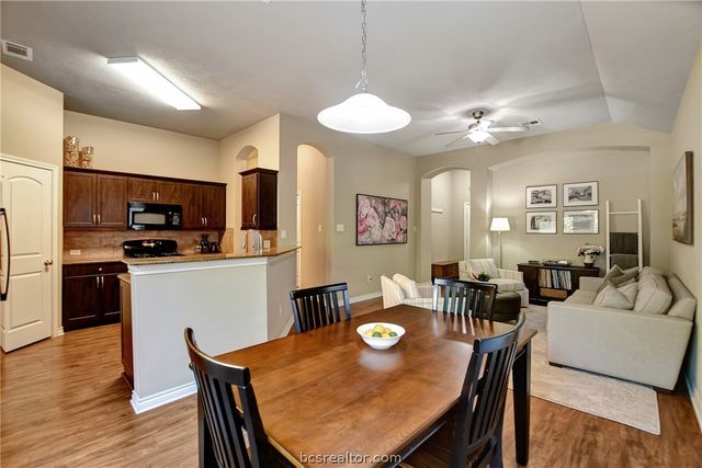259 Fieldstone Place, College Station, TX 77845