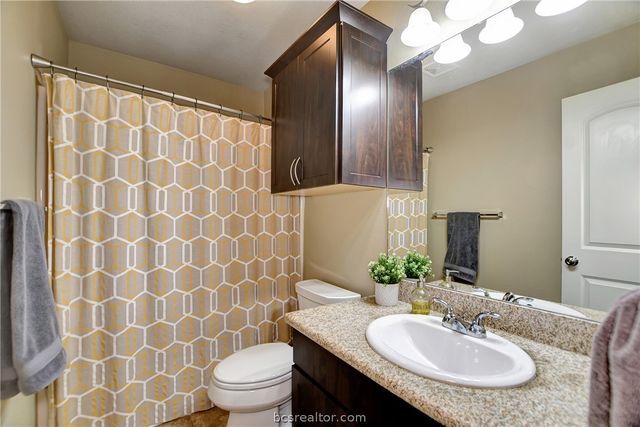 259 Fieldstone Place, College Station, TX 77845