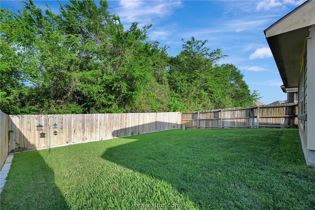 259 Fieldstone Place, College Station, TX 77845
