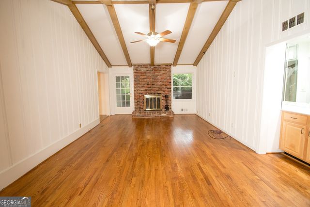 376 Cochran Drive NW, Atlanta, GA 30327