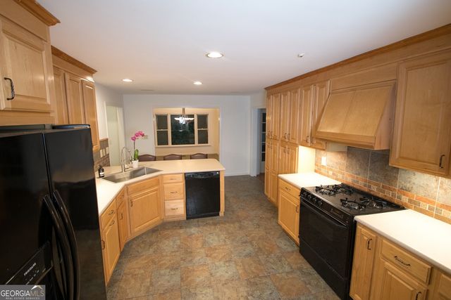 376 Cochran Drive NW, Atlanta, GA 30327
