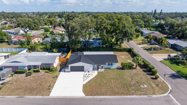 6550 20TH STREET S, St Petersburg, FL 33712