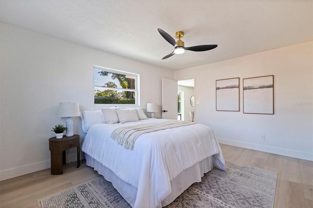 6550 20TH STREET S, St Petersburg, FL 33712