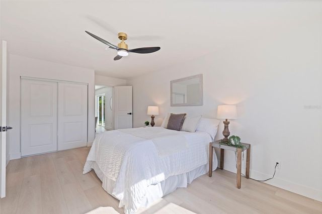 6550 20TH STREET S, St Petersburg, FL 33712