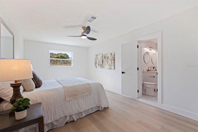 6550 20TH STREET S, St Petersburg, FL 33712