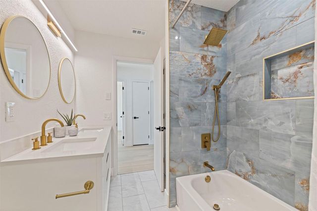 6550 20TH STREET S, St Petersburg, FL 33712