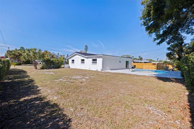 6550 20TH STREET S, St Petersburg, FL 33712
