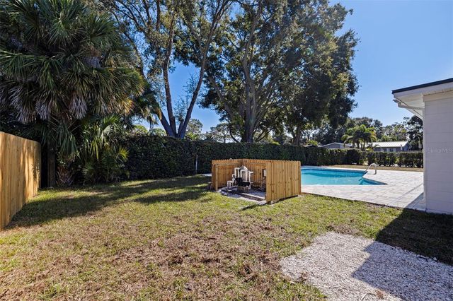 6550 20TH STREET S, St Petersburg, FL 33712