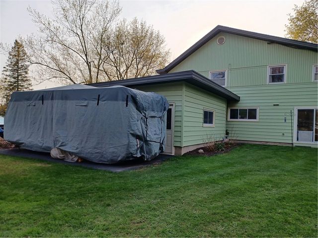 790 Pinnacle Road, Henrietta, NY 14534