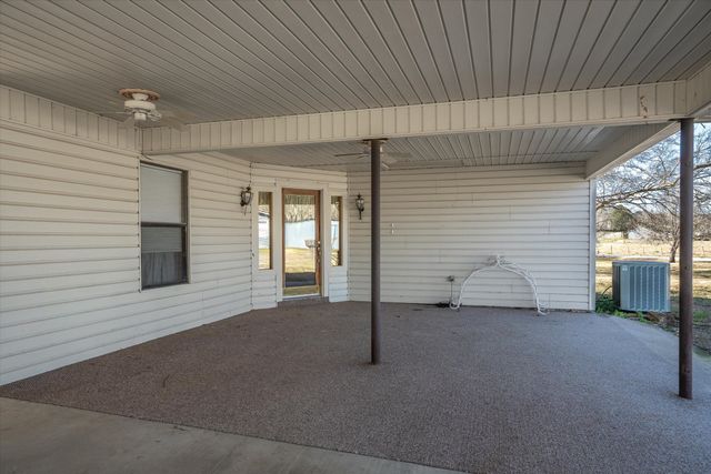 7596 FM 17, Grand Saline, TX 75140