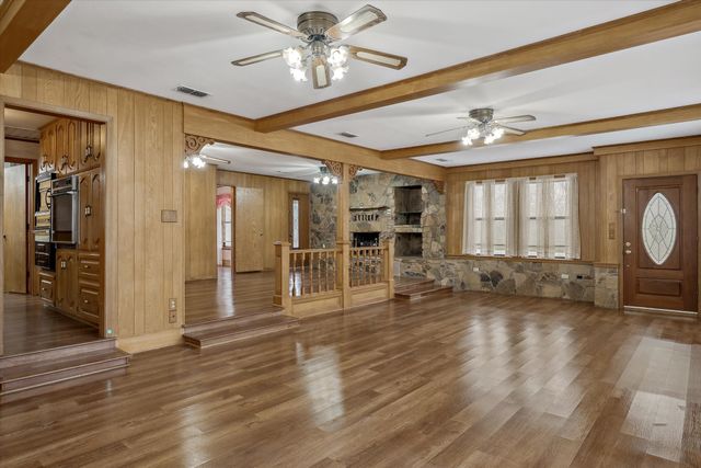 7596 FM 17, Grand Saline, TX 75140