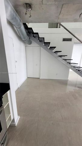 690 SW 1st Ct 3110, Miami, FL 33130