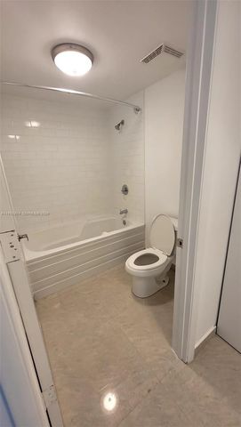 690 SW 1st Ct 3110, Miami, FL 33130