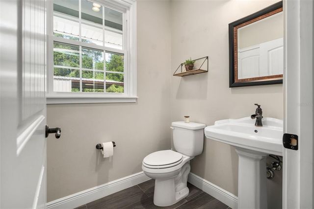 19620 NW 62ND AVENUE, Alachua, FL 32615