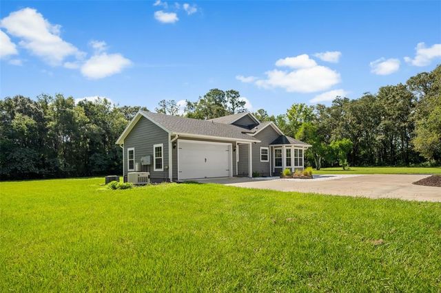 19620 NW 62ND AVENUE, Alachua, FL 32615